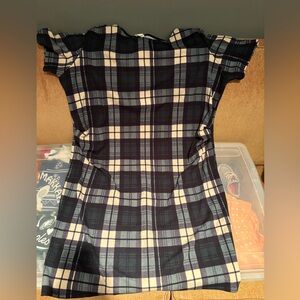 Lightweight maternity dress. Side ruching